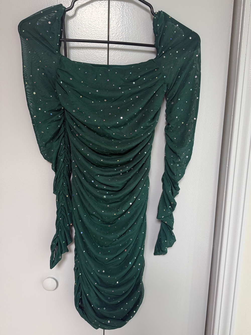 SHEIN Emerald Green Ruched Long Sleeve Sequin Dress